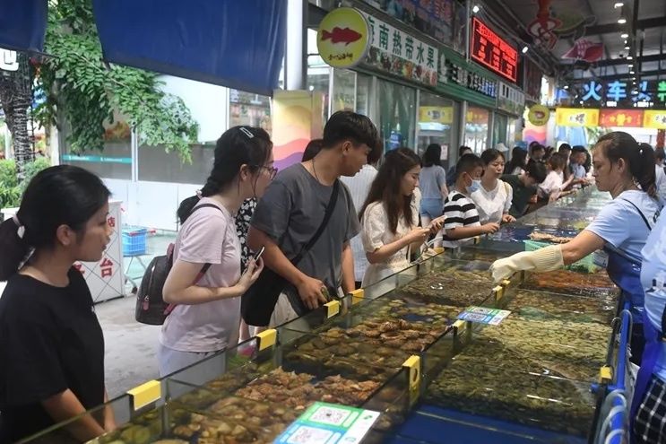 海南自驾游吃海鲜