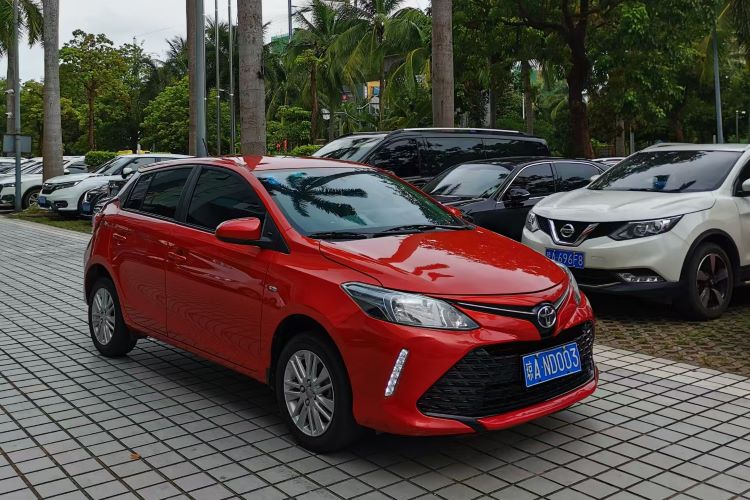 三亚租经济代步车
